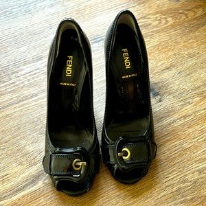 Fendi black pumps size 36